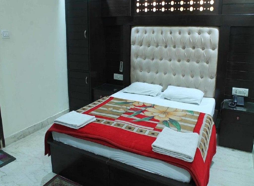Ajay Guest House Нью-Дели Экстерьер фото